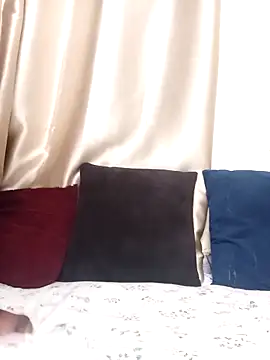 hairypussy254 online show from 5, 11, 2025