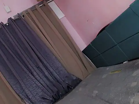 Felicity lux online show from 4, 11, 2025