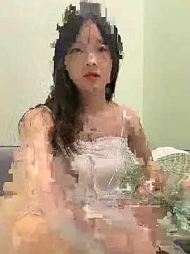 Snapshot of meimei_x chatting on 21, 10, 2025 meimei x online show from 21, 10, 2025