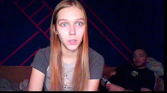 Snapshot of mari_martin chatting on 15, 11, 2025 mari martin online show from 15, 11, 2025