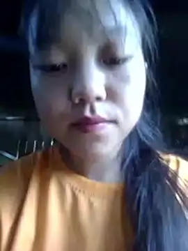 Quynhsumon online show from 30, 10, 2025