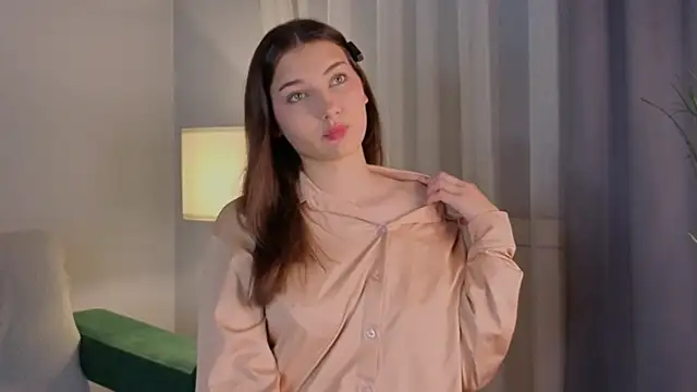 KateCahee online show from 18, 11, 2025