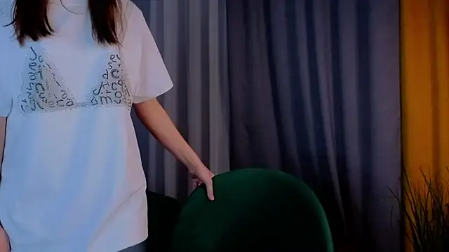 KateCahee online show from 7, 11, 2025