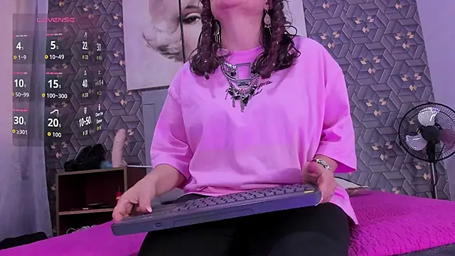 Debora Cienfuegos25 online show from 8, 1, 2026