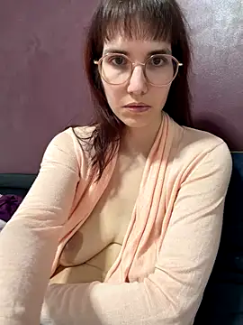  HeraLuna  online show from 3, 12, 2025