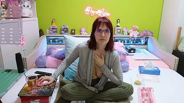  HeraLuna  online show from 16, 3, 2026