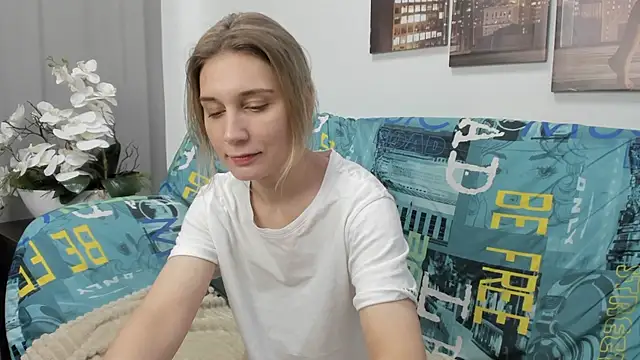 Tenderly Sophie online show from 5, 12, 2025