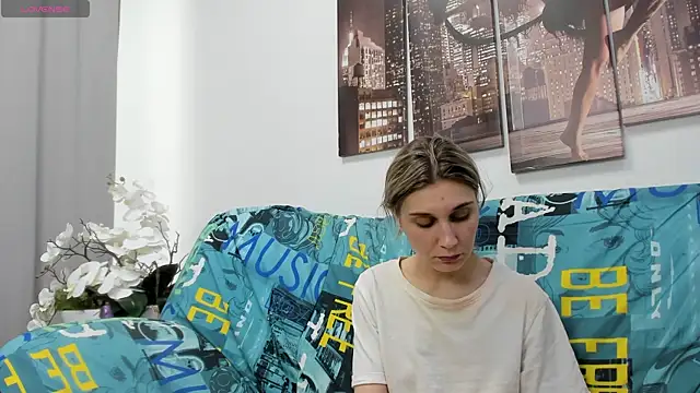 Tenderly Sophie online show from 24, 4, 2026