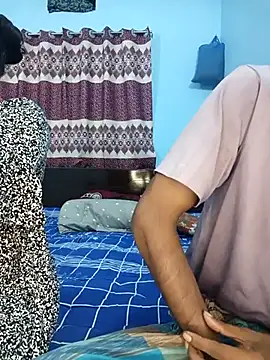 CoupleShow 432 online show from 21, 12, 2025