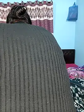 CoupleShow 432 online show from 3, 2, 2026