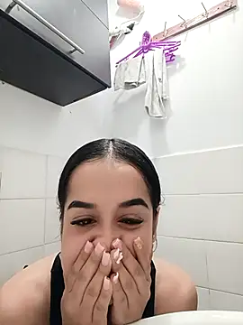 BabyCaramel18 online show from 30, 10, 2025