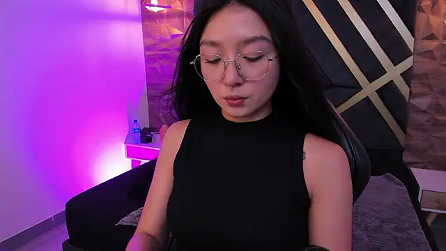 sydney miller  online show from 18, 2, 2026