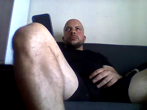 Snapshot of saitamahero1990 chatting on 27, 10, 2025 saitamahero1990 online show from 27, 10, 2025
