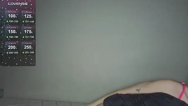 Kate James online show from 11, 11, 2025