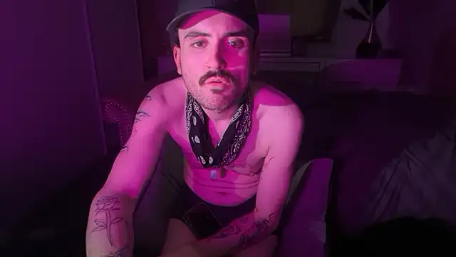 Snapshot of Gander_At_Xander chatting on 30, 10, 2025 Gander At Xander online show from 30, 10, 2025