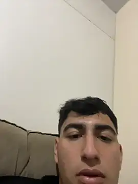 Snapshot of Gduende7 chatting on 23, 11, 2025 Gduende7 online show from 23, 11, 2025