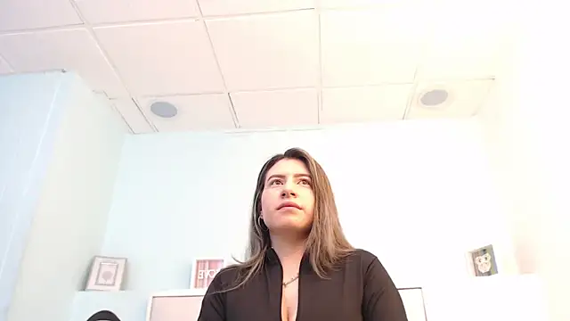 SusanWilliams  online show from 7, 2, 2026