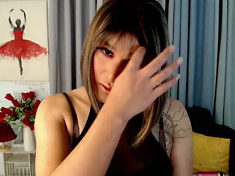 Snapshot of KeraMitenaa chatting on 27, 10, 2025 KeraMitenaa online show from 27, 10, 2025