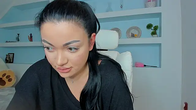 Snapshot of juliexxx chatting on 27, 11, 2025 juliexxx online show from 27, 11, 2025