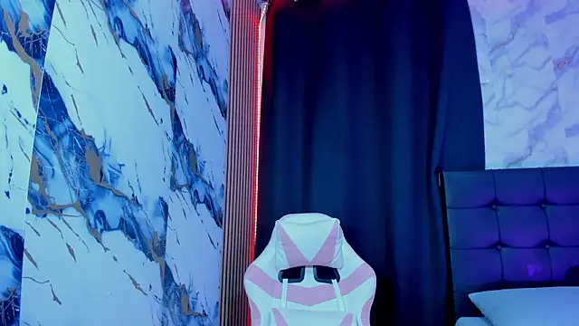 Scarlet DLuce online show from 23, 2, 2026