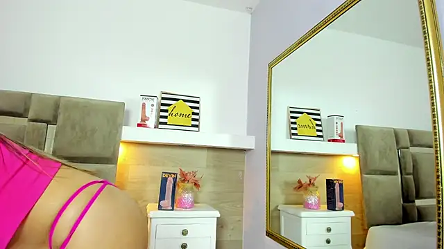 AlissonClare  online show from 1, 11, 2025