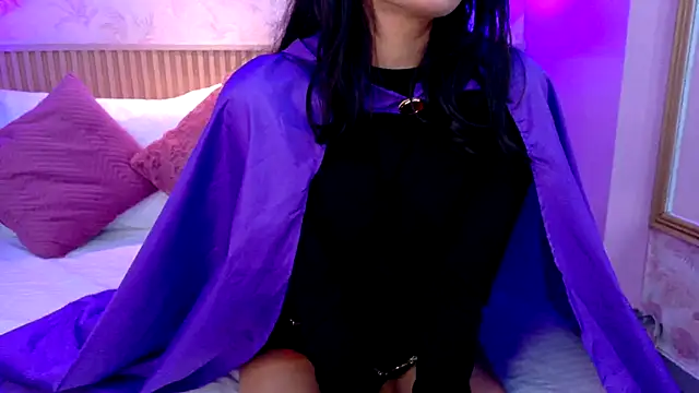 AdelineJhones online show from 2, 11, 2025