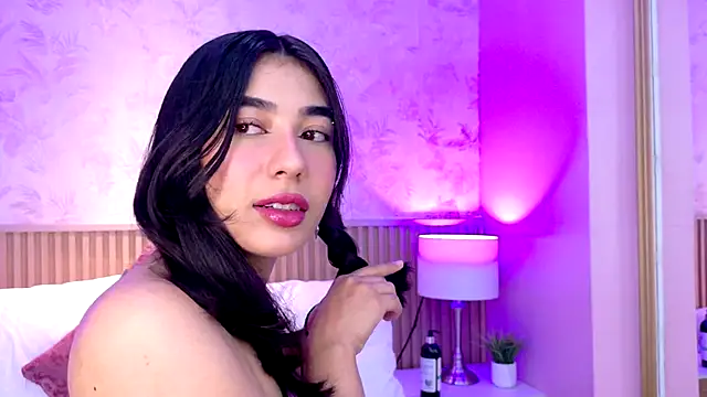 AdelineJhones online show from 9, 11, 2025