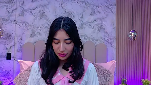 AdelineJhones online show from 25, 10, 2025