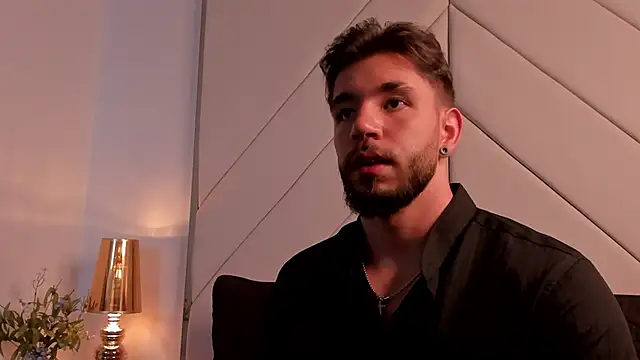 JACKSON STIFLER online show from 3, 3, 2026