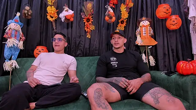 Snapshot of alessandroo__ chatting on 27, 10, 2025 alessandroo   online show from 27, 10, 2025