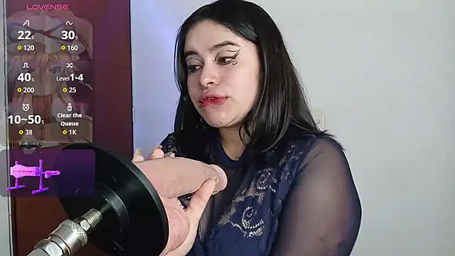 Snapshot of Magic_Alicee_ chatting on 9, 7, 2026 Magic Alicee online show from 9, 7, 2026