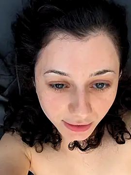 Meiii27 online show from 8, 11, 2025