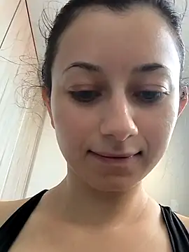 Meiii27 online show from 9, 11, 2025