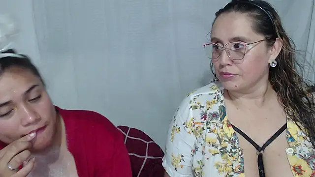 bunniosito online show from 31, 10, 2025