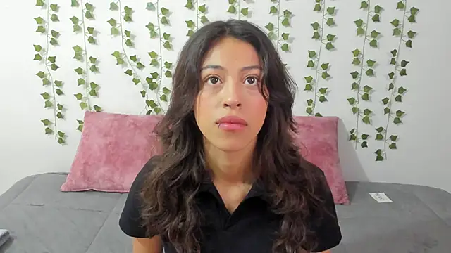 emily jonessxx online show from 2, 3, 2026