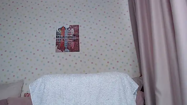 little paw  online show from 21, 11, 2025