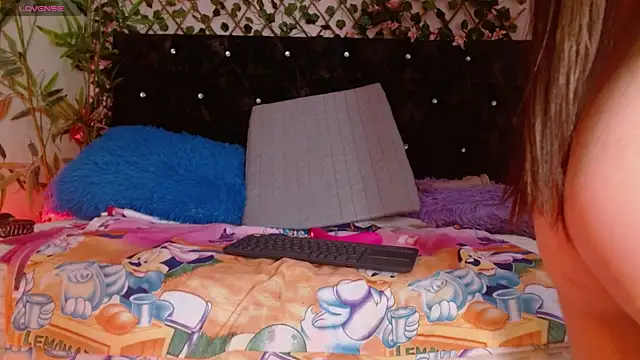 cloesexy   online show from 10, 11, 2025