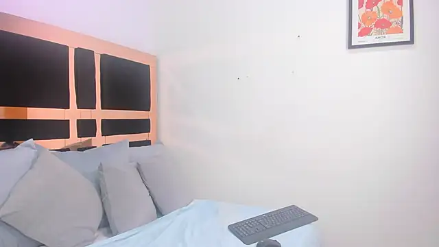 karolebonyy online show from 17, 11, 2025