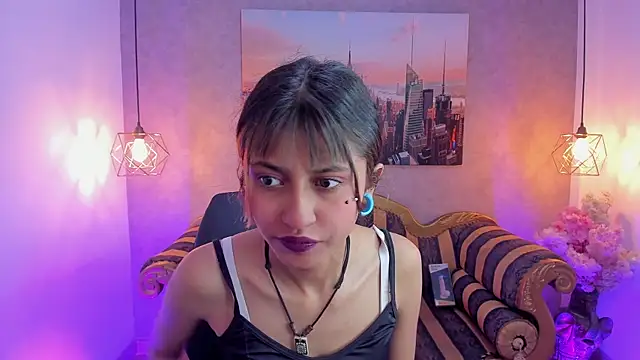 Snapshot of Noa_clk chatting on 5, 11, 2025 Noa clk online show from 5, 11, 2025