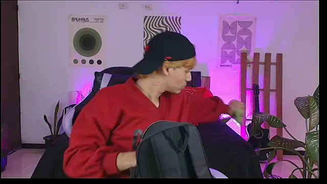 Habel  moretti online show from 14, 2, 2026