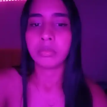 Snapshot of Naomi-angel chatting on 22, 10, 2025 Naomi-angel online show from 22, 10, 2025