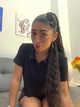 Snapshot of joryinateen chatting on 24, 10, 2025 joryinateen online show from 24, 10, 2025