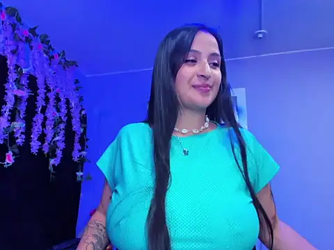 Snapshot of Gabyy_Cooper_ chatting on 13, 5, 2026 Gabyy Cooper online show from 13, 5, 2026