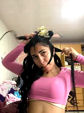 MAVI EC online show from 1, 11, 2025