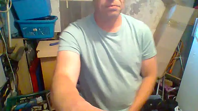 Snapshot of tommy3300 chatting on 30, 5, 2026 tommy3300 online show from 30, 5, 2026