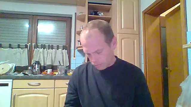 tommy3300 online show from 5, 11, 2025