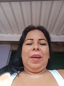 Snapshot of mother2-divorced chatting on 4, 6, 2026 mother2-divorced online show from 4, 6, 2026