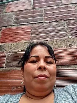 Snapshot of mother2-divorced chatting on 20, 7, 2026 mother2-divorced online show from 20, 7, 2026