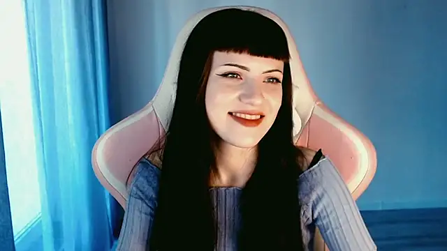 Snapshot of astra_rift chatting on 8, 5, 2026 astra rift online show from 8, 5, 2026