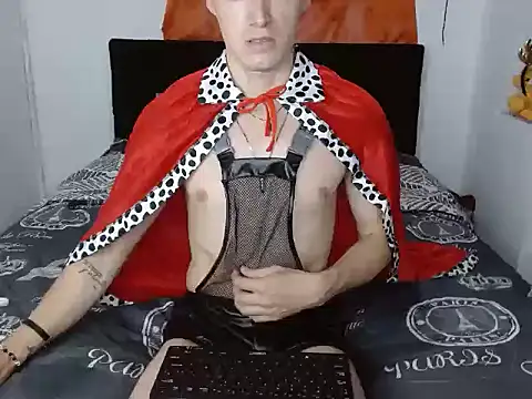 Snapshot of Ken_bigcum_77 chatting on 22, 10, 2025 Ken bigcum 77 online show from 22, 10, 2025